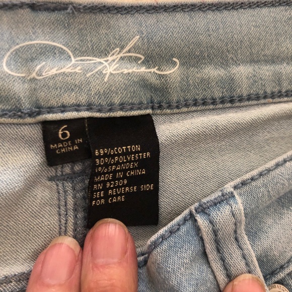 DG2 two pairs of beautiful embroidered jeans - Picture 4 of 11